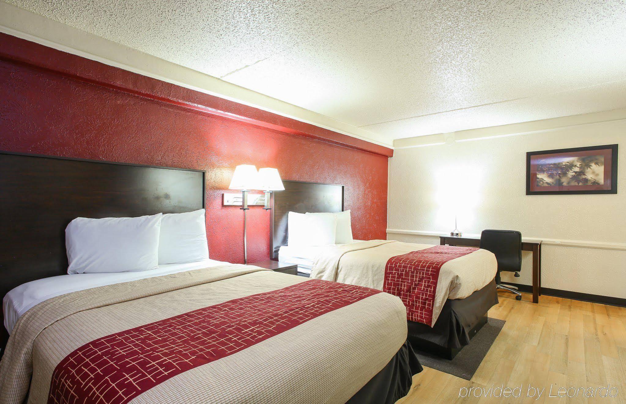 Red Roof Inn North Dallas - Park Central Extérieur photo