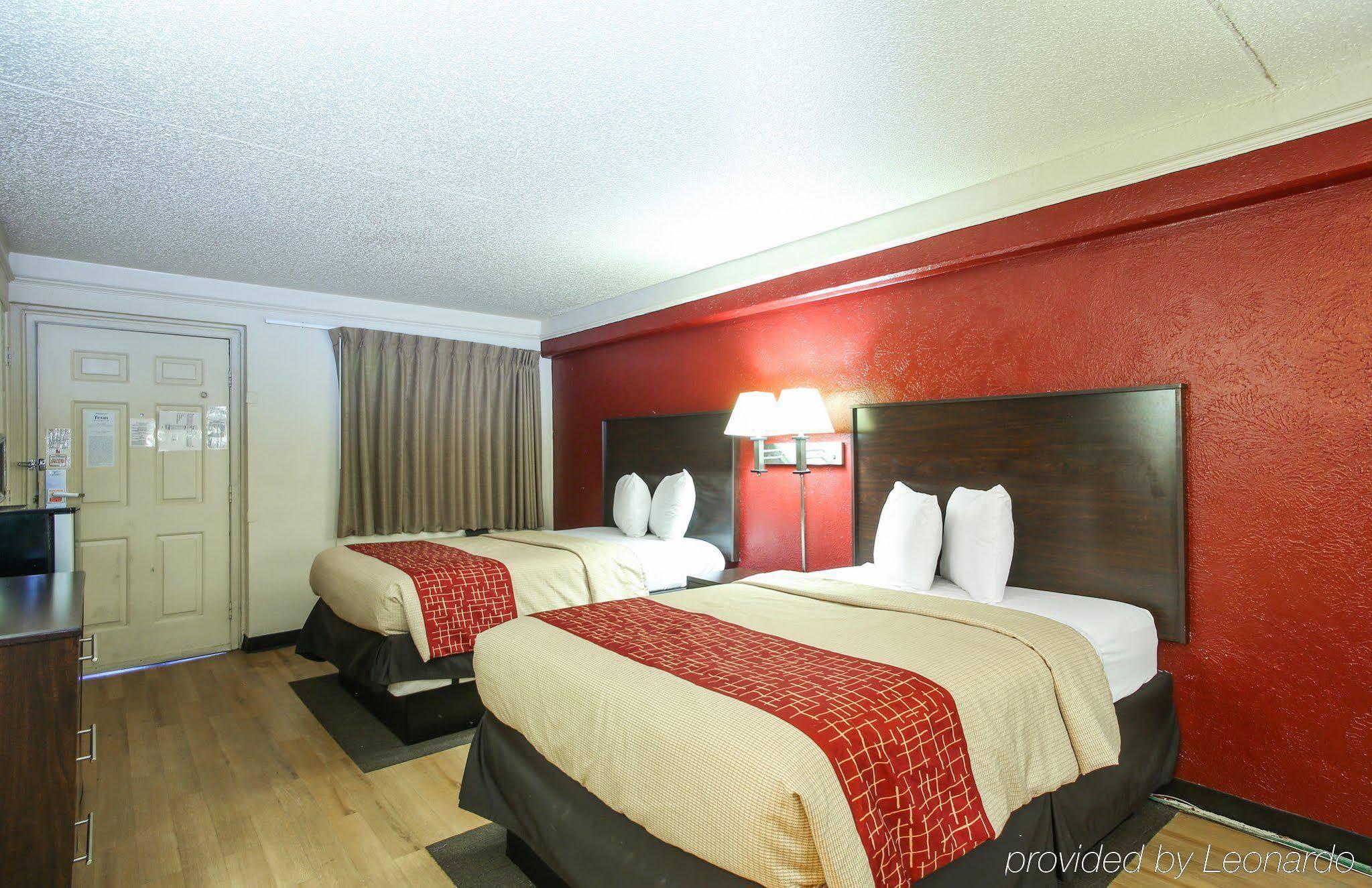 Red Roof Inn North Dallas - Park Central Extérieur photo