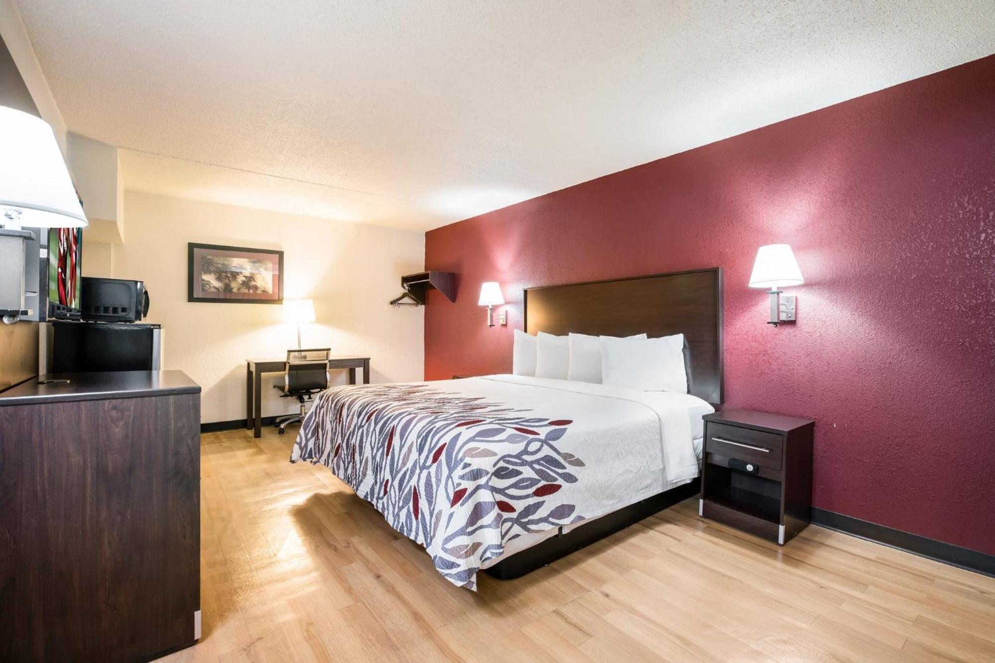Red Roof Inn North Dallas - Park Central Extérieur photo