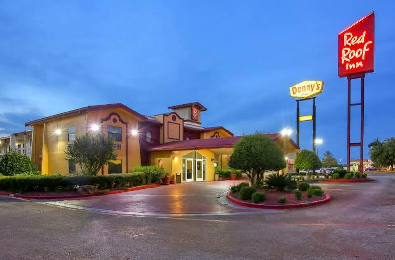 Red Roof Inn North Dallas - Park Central Extérieur photo