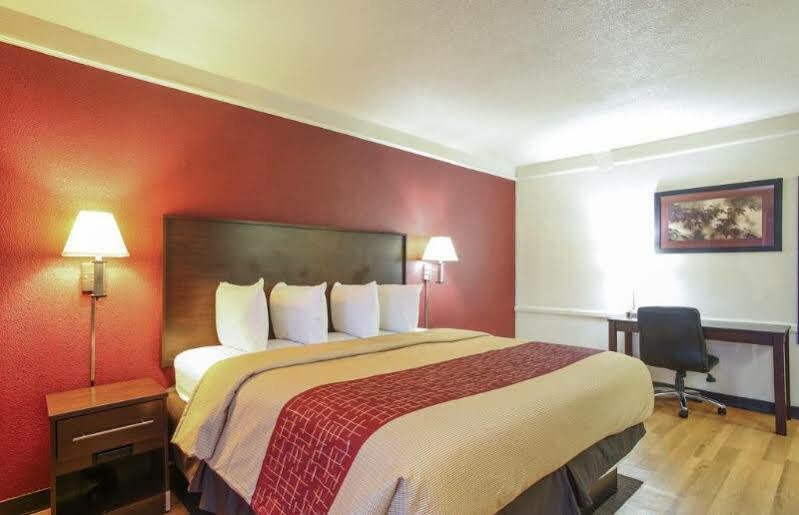 Red Roof Inn North Dallas - Park Central Extérieur photo