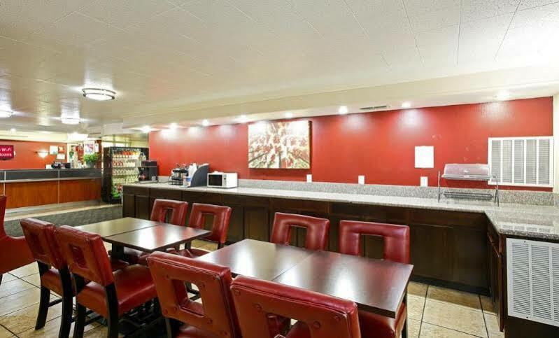 Red Roof Inn North Dallas - Park Central Extérieur photo