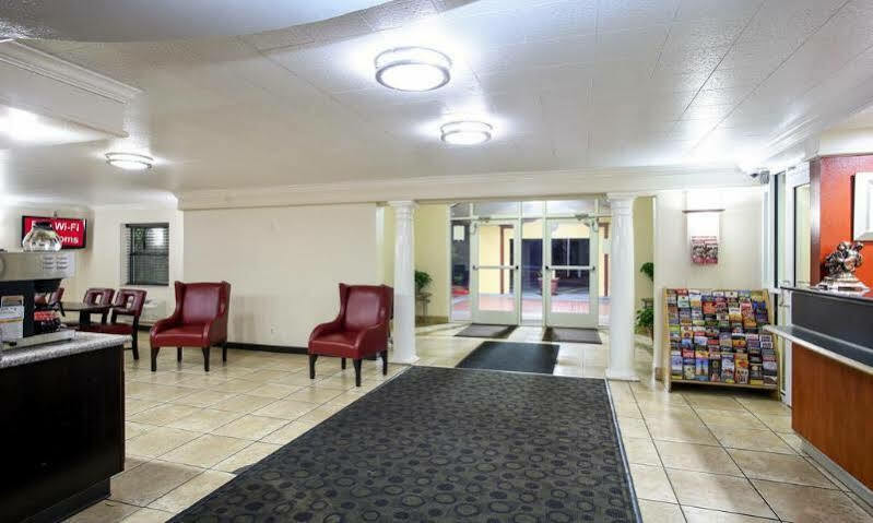 Red Roof Inn North Dallas - Park Central Extérieur photo